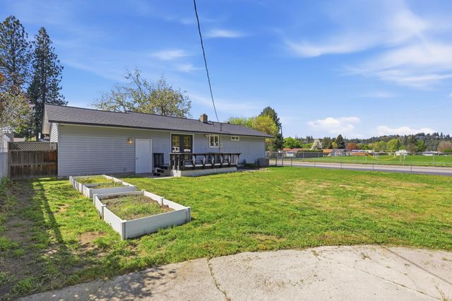 5828 N Birch Pl, Spokane, WA 99205
