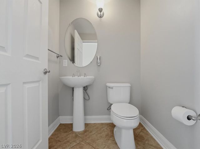 150 North Las Vegas Boulevard 1602, Las Vegas, NV 89101