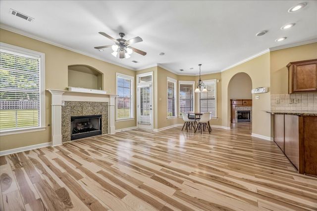 9328 OWL HILL DR, Lakeland, TN 38002