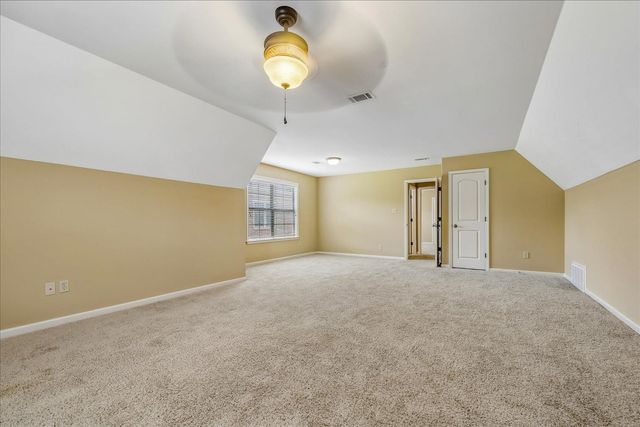 9328 OWL HILL DR, Lakeland, TN 38002