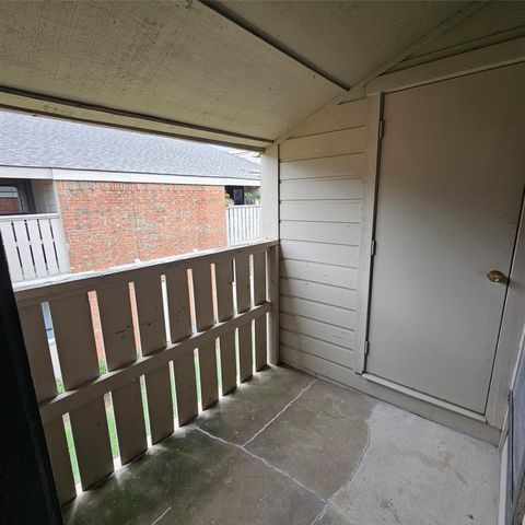 9600 ROYAL 612, Dallas, TX 75243