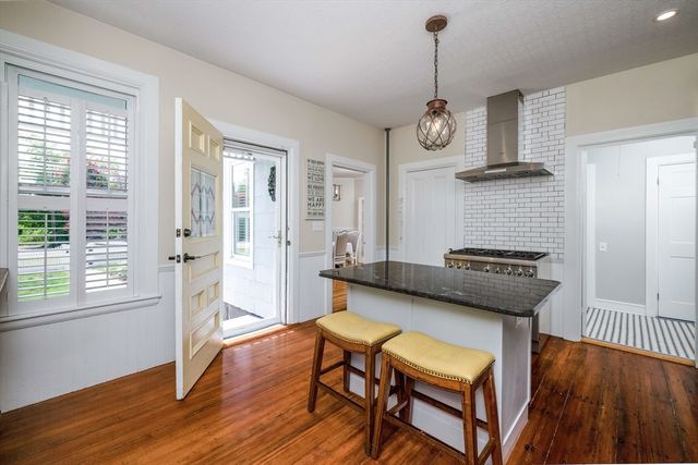 849 Union St, Rockland, MA 02370