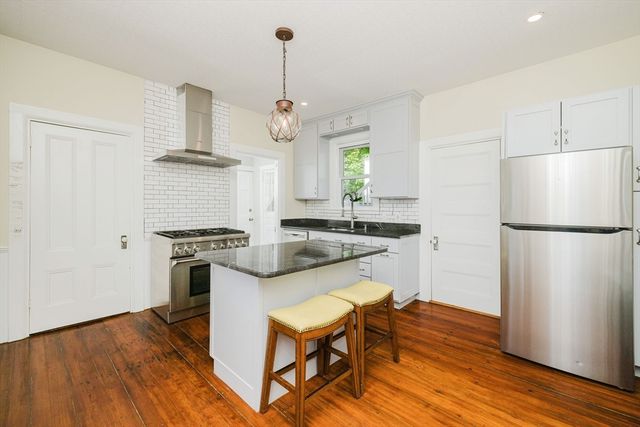 849 Union St, Rockland, MA 02370