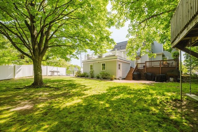 849 Union St, Rockland, MA 02370