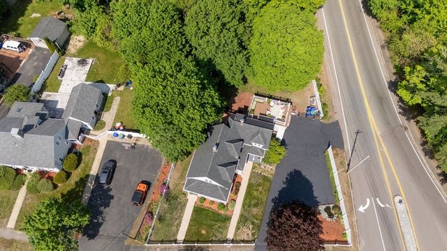 849 Union St, Rockland, MA 02370