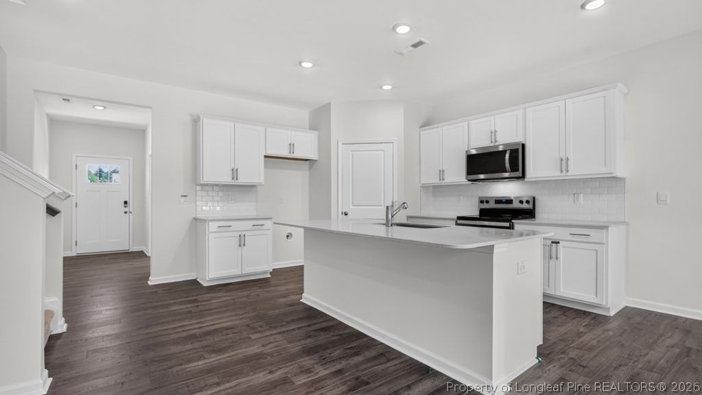 143 Charlies Bend Way, Spring Lake, NC 28390 — photo 4
