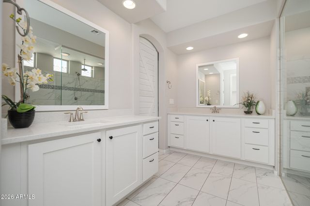 26840 W FIREHAWK Drive, Buckeye, AZ 85396