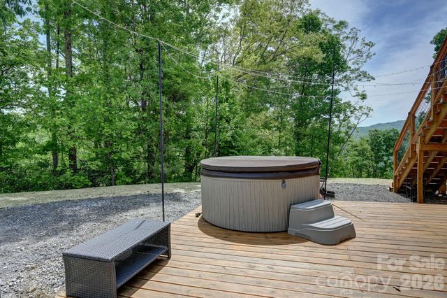 491 High Top Drive, Fletcher, NC 28732