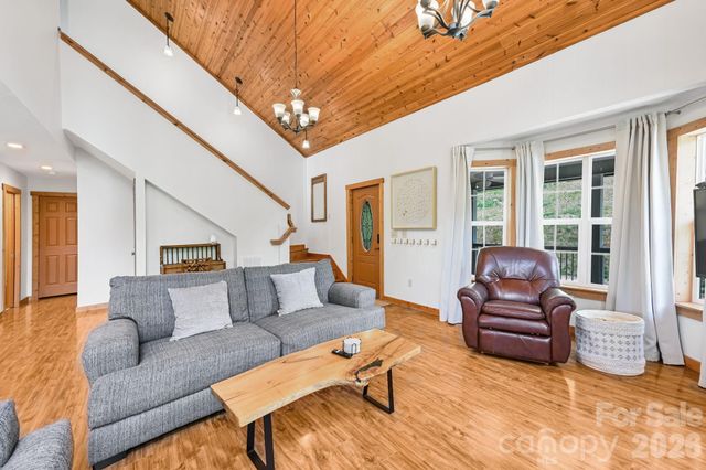 491 High Top Drive, Fletcher, NC 28732