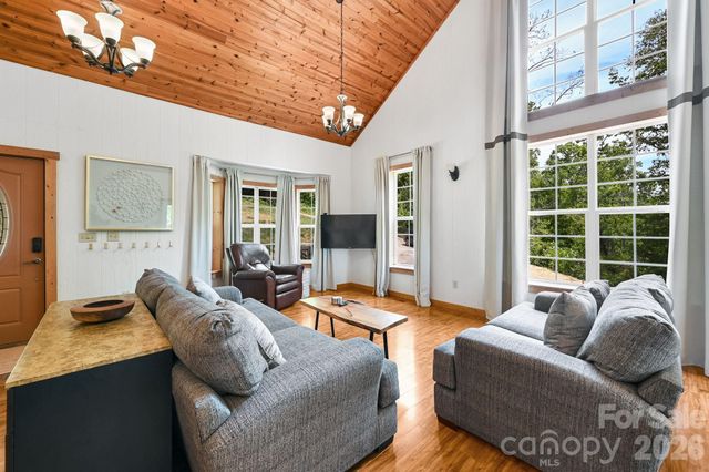 491 High Top Drive, Fletcher, NC 28732