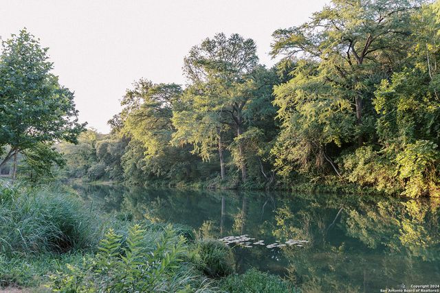 908 Cypress River Dr, New Braunfels, TX 78132