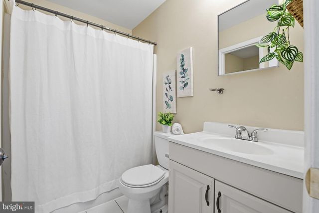 21 UTE CT, Middle River, MD 21220