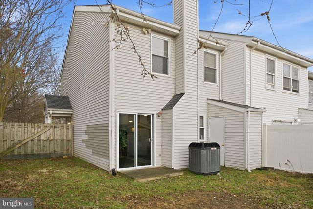 21 UTE CT, Middle River, MD 21220