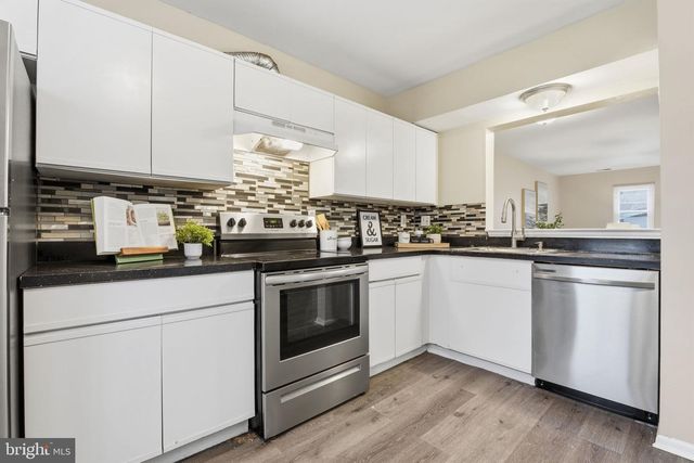 21 UTE CT, Middle River, MD 21220