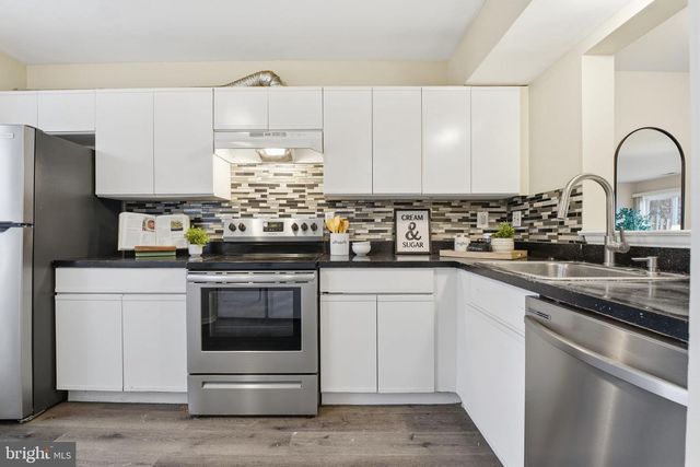 21 UTE CT, Middle River, MD 21220