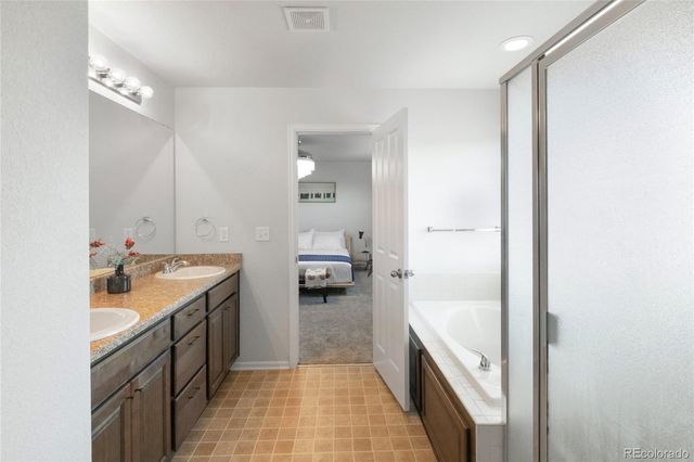 25380 E Aberdeen Drive, Aurora, CO 80016