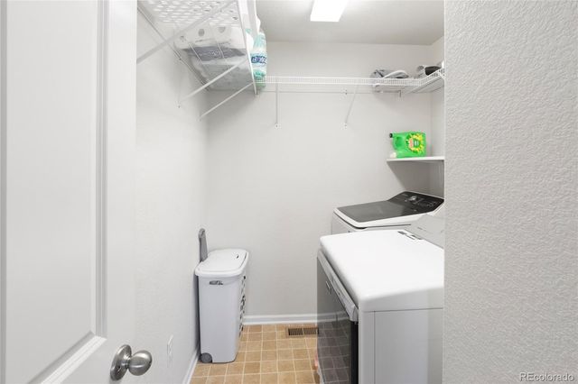 25380 E Aberdeen Drive, Aurora, CO 80016