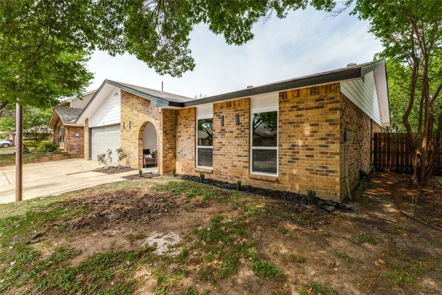 3116 Woodlark Drive, Fort Worth, TX 76123