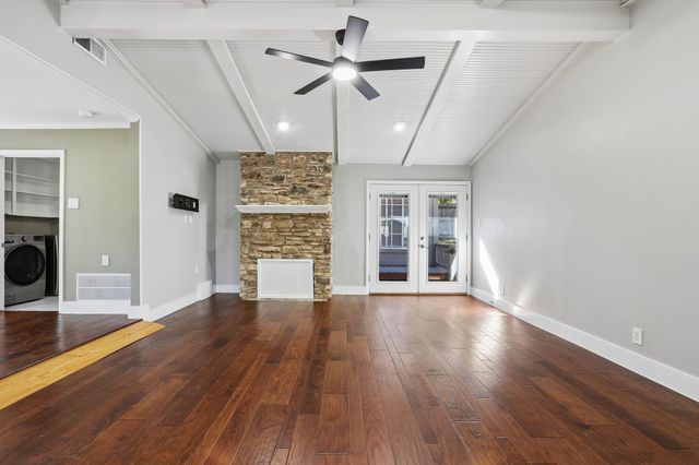 10903 Mellow LN, Austin, TX 78759