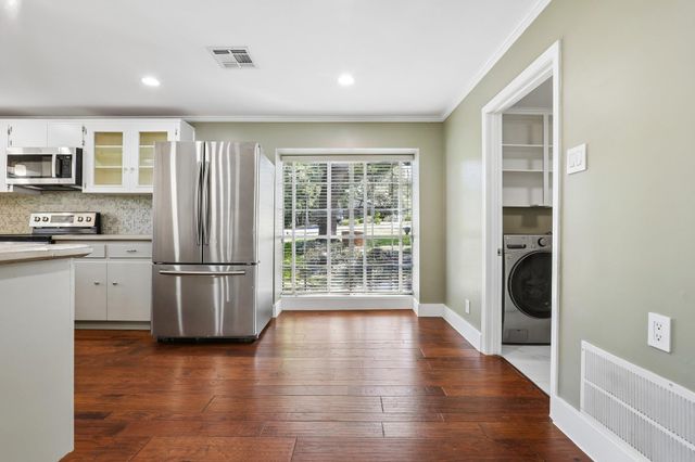 10903 Mellow LN, Austin, TX 78759