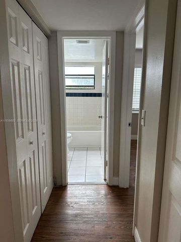 3400 Foxcroft Rd 115 115, Miramar, FL 33025