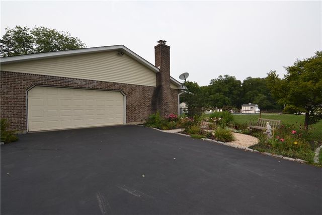 634 Gladys Drive, Bushkill Twp, PA 18064