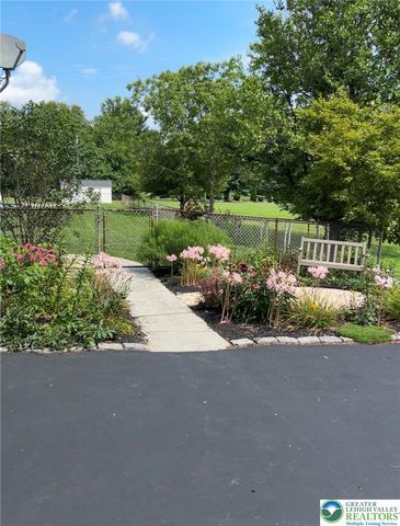 634 Gladys Drive, Bushkill Twp, PA 18064