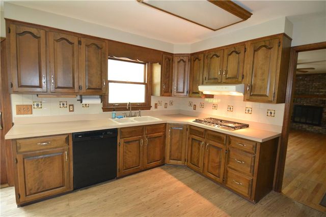 634 Gladys Drive, Bushkill Twp, PA 18064