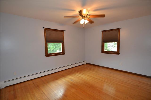 634 Gladys Drive, Bushkill Twp, PA 18064