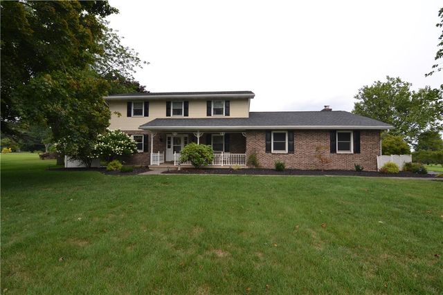 634 Gladys Drive, Bushkill Twp, PA 18064