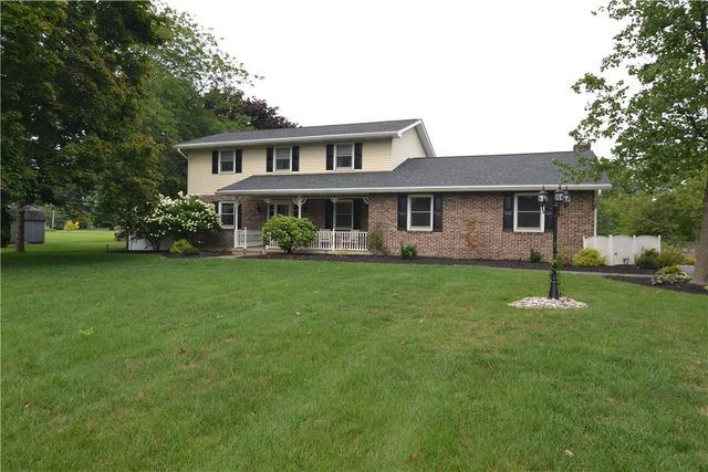 634 Gladys Drive, Bushkill Twp, PA 18064