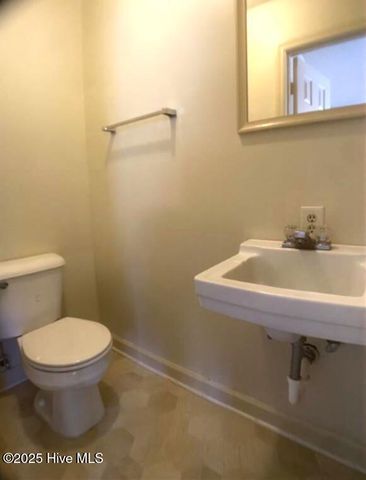 6000 River Road 20, Washington, NC 27889