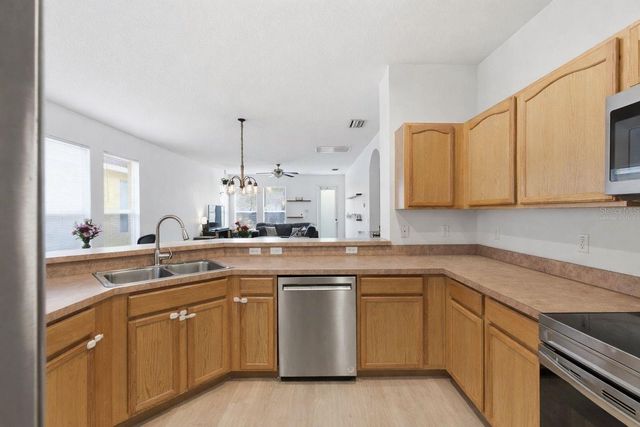 14446 WHITTRIDGE DRIVE, Winter Garden, FL 34787