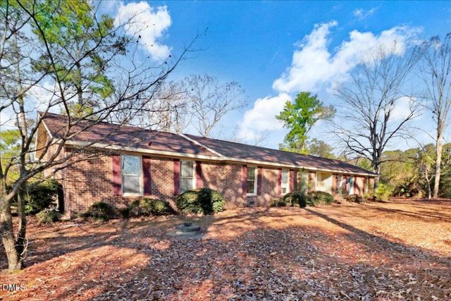 5020 S Carolina 96, Four Oaks, NC 27524