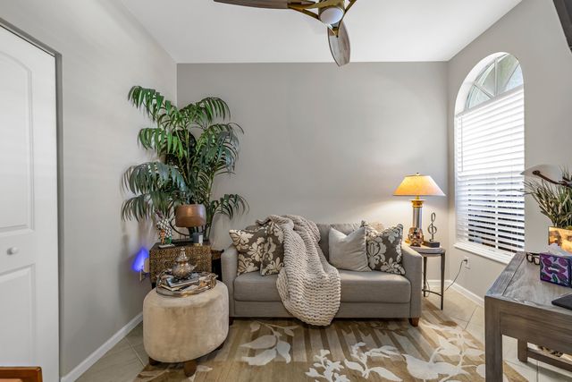 6407 Bella Circle 403, Boynton Beach, FL 33437