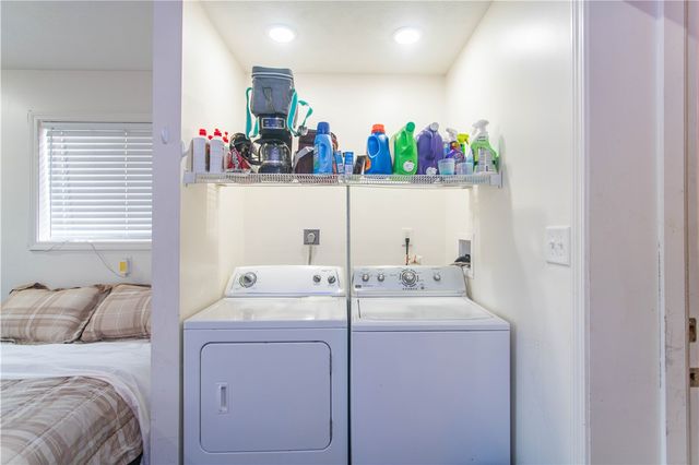 1530 6th Avenue, Freedom, PA 15042