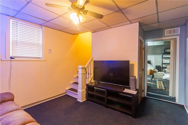 1530 6th Avenue, Freedom, PA 15042