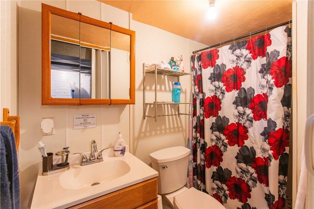 1530 6th Avenue, Freedom, PA 15042