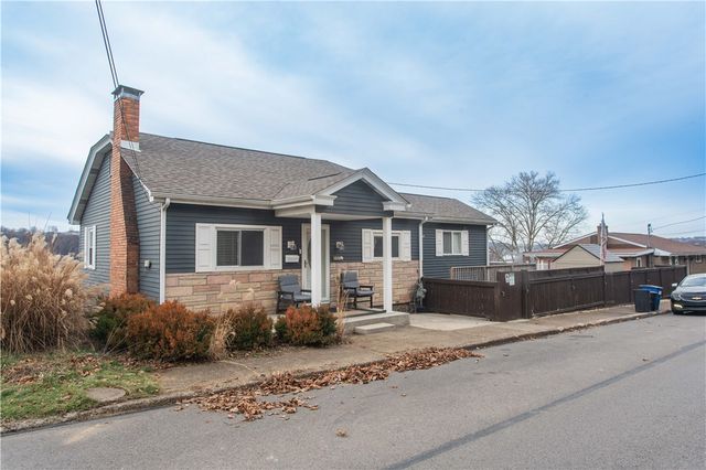 1530 6th Avenue, Freedom, PA 15042