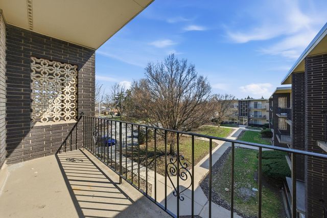 3127 Bernice Road 5, Lansing, IL 60438
