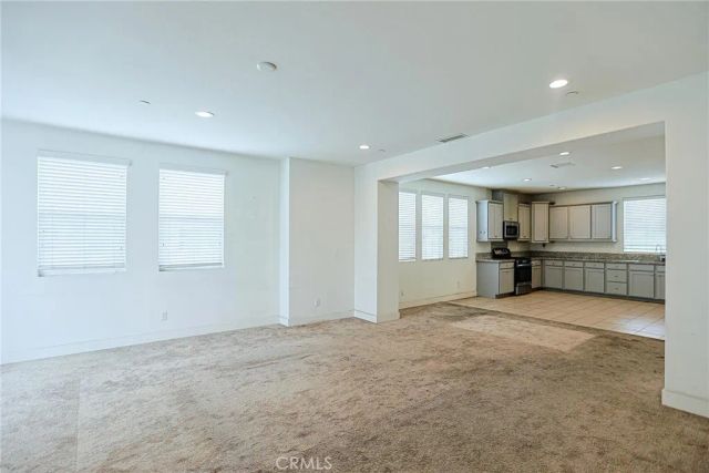 1300 N HARBOR Boulevard, Santa Ana, CA 92703