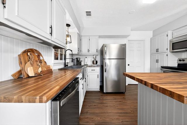 1 N Whisper Court, Columbus, GA 31909