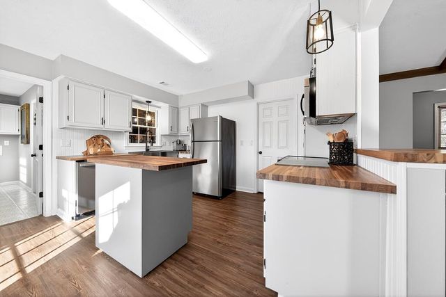 1 N Whisper Court, Columbus, GA 31909