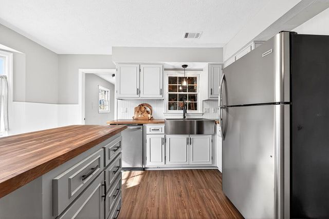 1 N Whisper Court, Columbus, GA 31909