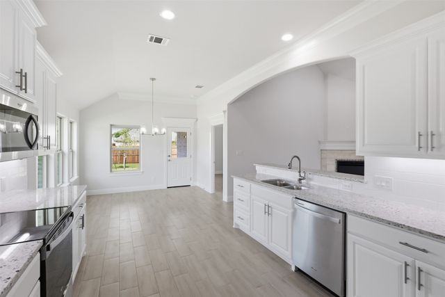 816 Haley Street, Springtown, TX 76082