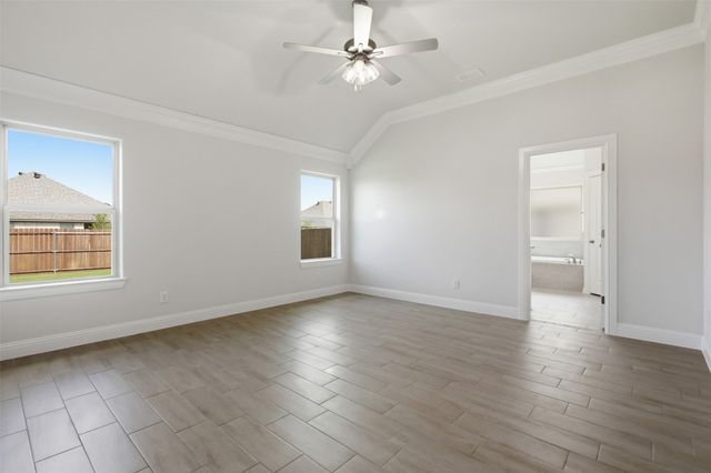816 Haley Street, Springtown, TX 76082