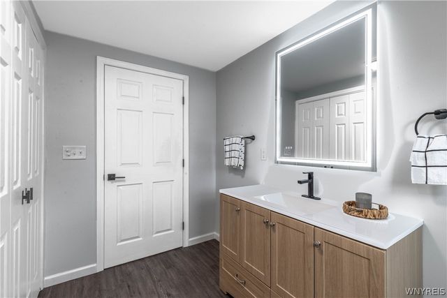 789 Lake Street, Evans, NY 14006