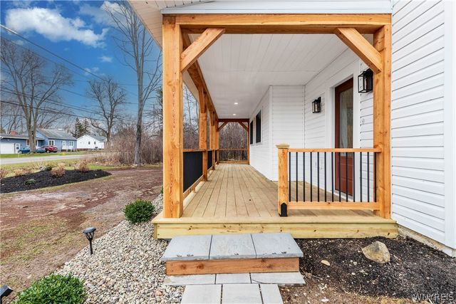 789 Lake Street, Evans, NY 14006