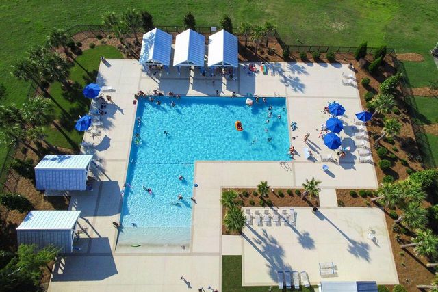 405 Oak View Way, Summerville, SC 29483