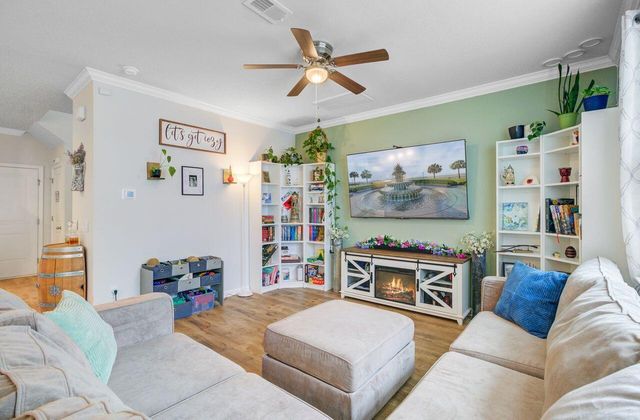 405 Oak View Way, Summerville, SC 29483